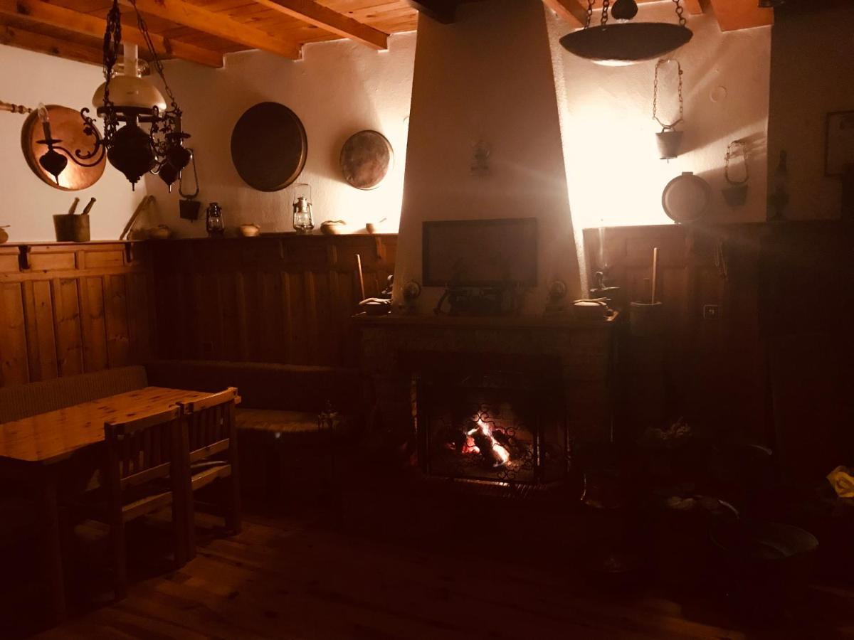 9Mouses Chasiotis Guest House Ampelakia المظهر الخارجي الصورة
