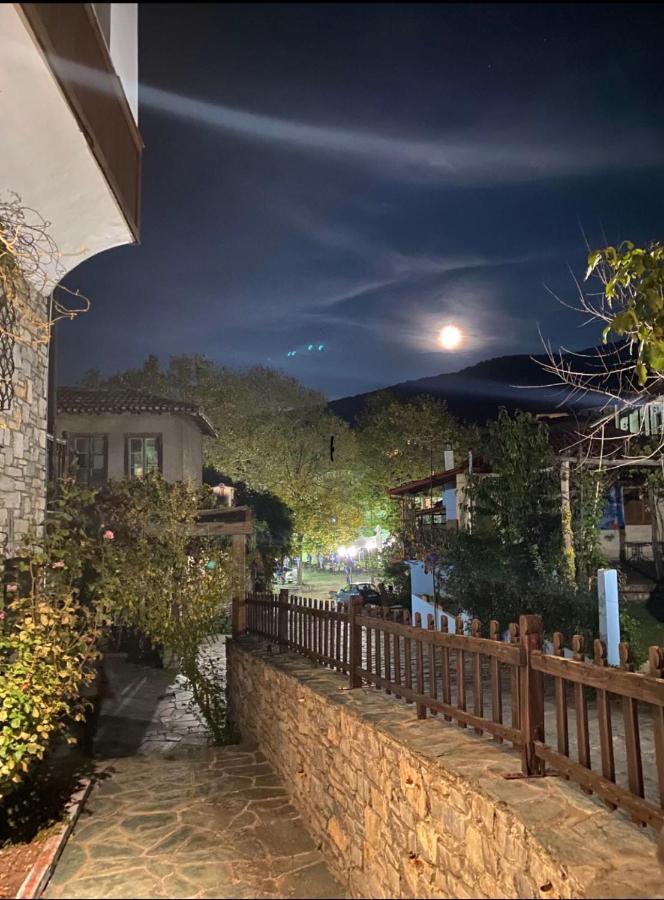 9Mouses Chasiotis Guest House Ampelakia المظهر الخارجي الصورة