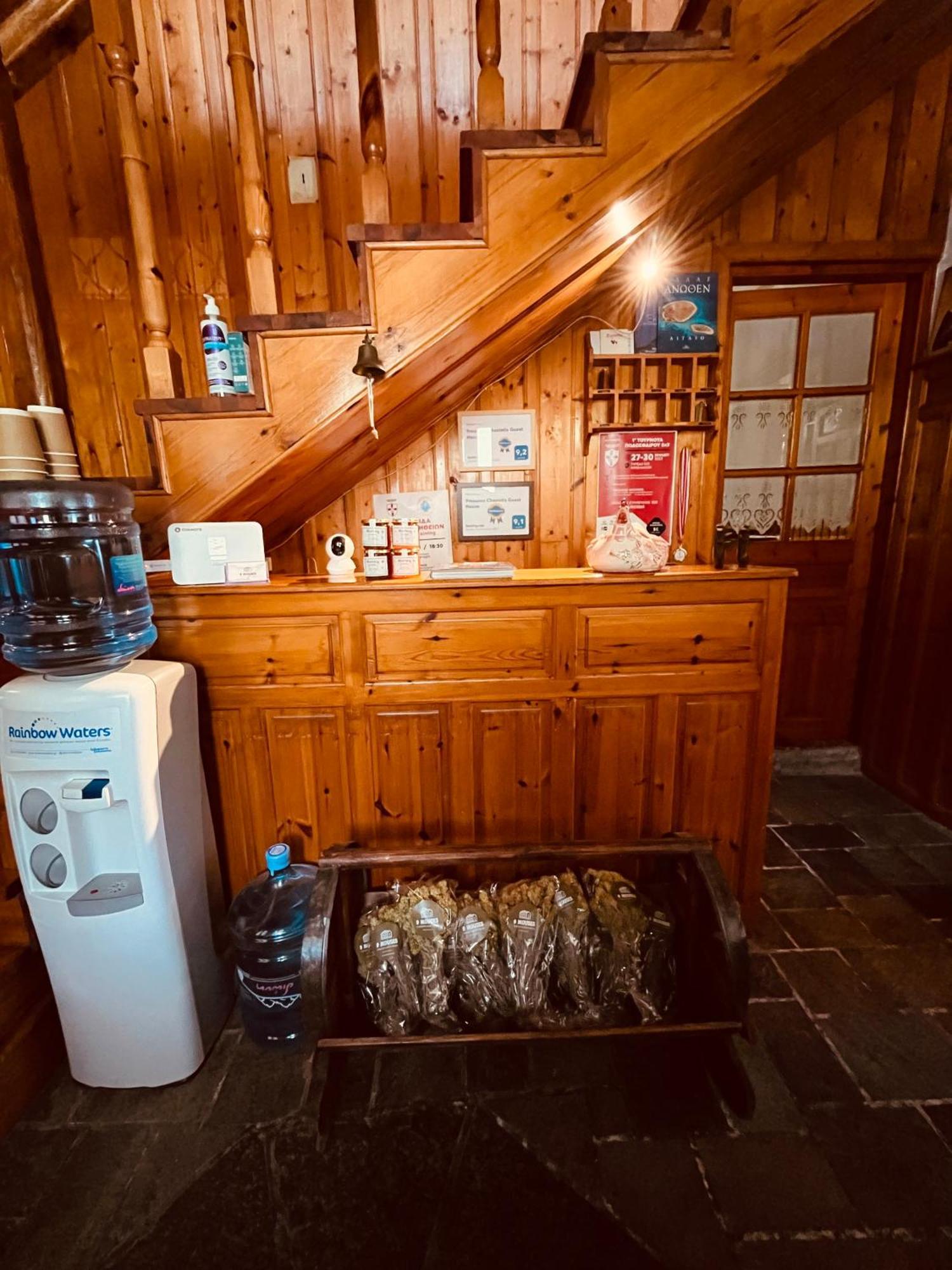 9Mouses Chasiotis Guest House Ampelakia المظهر الخارجي الصورة